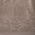 Ręcznik RUBI z żakardową bordiurą z przecieranym wzorem z dodatkiem błyszczącej nici - 70 x 140 cm - beżowy 2