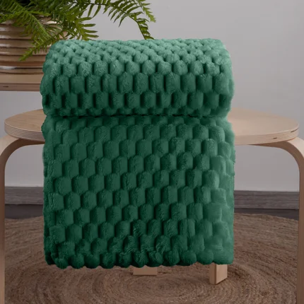 DESIGN 91 Koc CINDY 6 bardzo miękki i miły w dotyku z wytłaczanym wzorem 3D DESIGN 91 Koc CINDY 6 bardzo miękki i miły w dotyku z wytłaczanym wzorem 3D - 170 x 210 cm