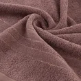 Ręcznik GALA bawełniany z  bordiurą w paski podkreślone błyszczącą nicią - 70 x 140 cm - jasnobrązowy 5