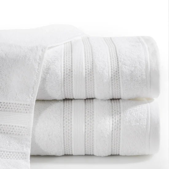 Ręcznik JUDY z bordiurą podkreśloną błyszczącą nicią - 70 x 140 cm - biały