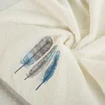 DESIGN 91 Ręcznik EMA zdobiony haftem z piórami i koronką - 50 x 90 cm - kremowy 5