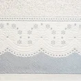 Ręcznik z żakardową bordiurą zdobioną drobnymi kwiatuszkami - 70 x 140 cm - beżowy 2