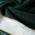 EVA MINGE Ręcznik EVA 5 z puszystej bawełny z bordiurą zdobioną designerskim nadrukiem - 70 x 140 cm - ciemnozielony 5