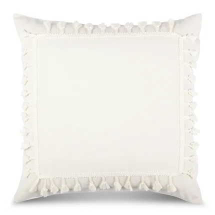 Poszewka BOHO z tkaniny z dodatkiem bawełny, dekorowana ozdobną pasmanterią Poszewka BOHO z tkaniny z dodatkiem bawełny, dekorowana ozdobną pasmanterią - 45 x 45 cm