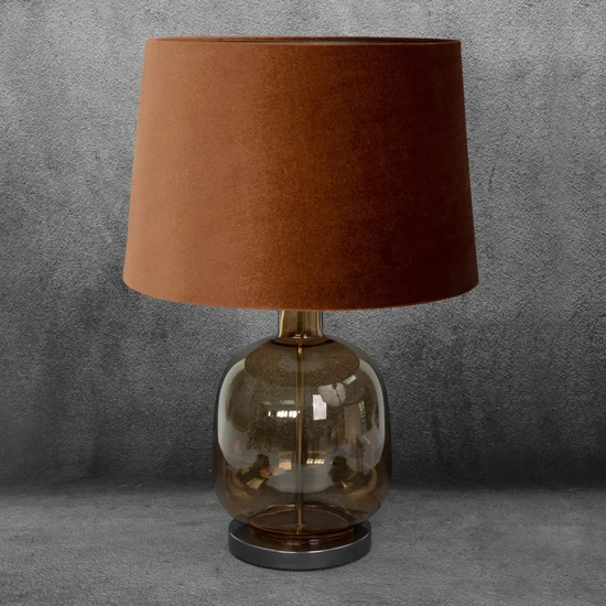 Lampa stołowa HAIDI na podstawie ze szkła z abażurem ze lśniącego welwetu - 32 x 37 x 57 cm - rudy