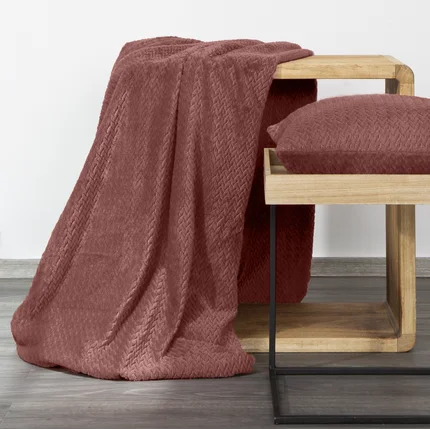 DESIGN 91 Koc CINDY miękki i miły w dotyku z wytłaczanym wzorem DESIGN 91 Koc CINDY miękki i miły w dotyku z wytłaczanym wzorem - 170 x 210 cm
