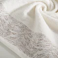 Ręcznik RUBI z żakardową bordiurą z przecieranym wzorem z dodatkiem błyszczącej nici - 50 x 90 cm - kremowy 5