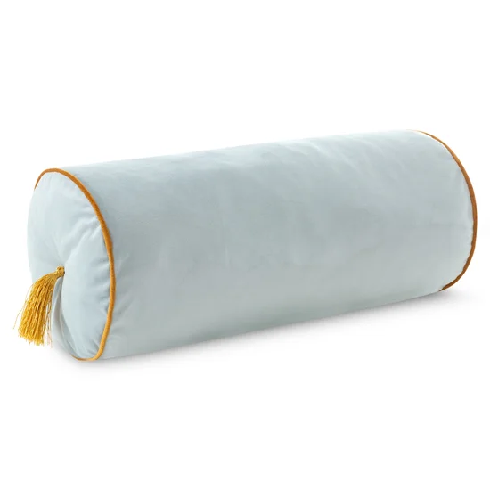 Poduszka dekoracyjna wałek VELVET 70 z welwetu z ozdobnymi chwostami - 20 x 45 cm - jasnomiętowy