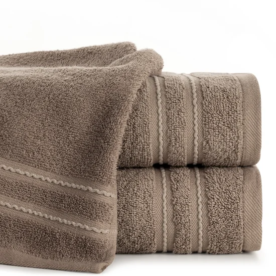 Ręcznik EMINA bawełniany z bordiurą podkreśloną klasycznymi paskami - 50 x 90 cm - brązowy