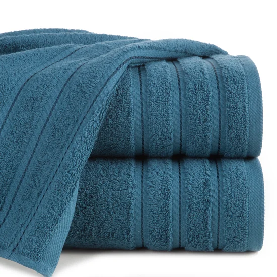 Ręcznik VITO z bawełny podkreślony żakardowymi paskami - 70 x 140 cm - ciemnoniebieski
