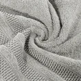 Ręcznik NASTIA z żakardową bordiurą w pasy w stylu eko - 50 x 90 cm - szary 5