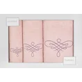 Komplet ręczników z ornamentowym haftem w kartonowym opakowaniu - 56 x 36 x 7 cm - różowy 2
