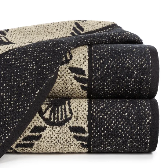 Ręcznik DORIAN melanżowy z geometrycznym wzorem z motywem wachlarzy - 50 x 90 cm - czarny