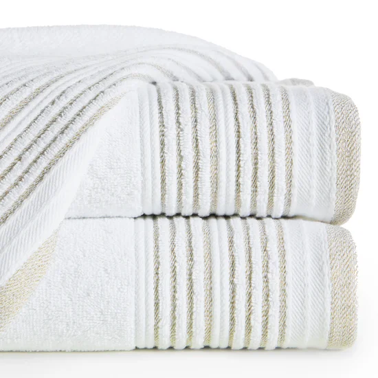 Ręcznik z ozdobną połyskującą bordiurą - 70 x 140 cm - biały