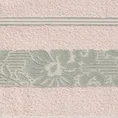 Ręcznik SYLWIA z żakardową kwiatową bordiurą - 50 x 90 cm - różowy 2