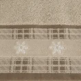 Ręcznik HOLLY 01 świąteczny z żakardową bordiurą  w kratę i haftem ze śnieżynkami - 50 x 90 cm - jasnobeżowy 2