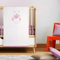 Kocyk dziecięcy PIERRE CARDIN z aplikacją z różowym misiem - 80 x 110 cm - biały 2