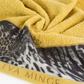 EWA MINGE Ręcznik AGNESE  z bordiurą zdobioną designerskim nadrukiem z motywem zwierzęcym - 50 x 90 cm - musztardowy 5