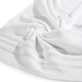 Ręcznik JUDY z bordiurą podkreśloną błyszczącą nicią - 70 x 140 cm - biały 5