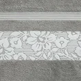 EUROFIRANY CLASSIC Ręcznik SYLWIA 1 z żakardową bordiurą tkaną w ornamentowy wzór - 70 x 140 cm - stalowy 2