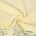 Ręcznik z żakardową bordiurą zdobioną drobnymi kwiatuszkami - 70 x 140 cm - żółty 5