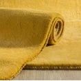 Dywanik dekoracyjny MARCELO  o strukturze miękkiego futerka - 50 x 70 cm - musztardowy 1
