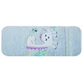 Ręcznik BABY z haftowaną aplikacją z dinozaurem - 70 x 140 cm - niebieski 3