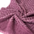 REINA LINE Ręcznik ELA w kolorze fioletowym, z żakardowym geometrycznym wzorem - 70 x 140 cm - fioletowy 5