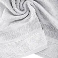 EUROFIRANY PREMIUM Ręcznik MIRO w kolorze srebrnym, z włókien bambusowych z żakardową bordiurą zdobioną lśniącymi paskami - 70 x 140 cm - srebrny 5