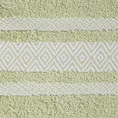 Ręcznik z żakardową bordiurą w romby - 70 x 140 cm - zielony 2