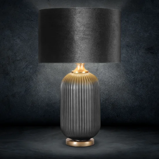 Lampa dekoracyjna REA na pękatej szklanej podstawie z welwetowym abażurem - ∅ 41 x 65 cm - czarny