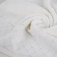 Ręcznik MARTHA z miękką szenilową bordiurą ze srebrnym geometrycznym wzorem, 520 g/m2 - 50 x 90 cm - biały 5