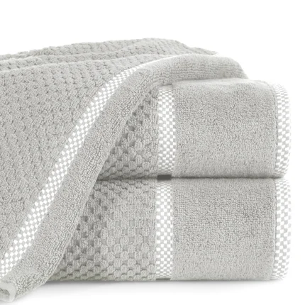 EUROFIRANY PREMIUM Ręcznik CALEB z bawełny frotte o strukturze drobnej krateczki EUROFIRANY PREMIUM Ręcznik CALEB z bawełny frotte o strukturze drobnej krateczki - 70 x 140 cm