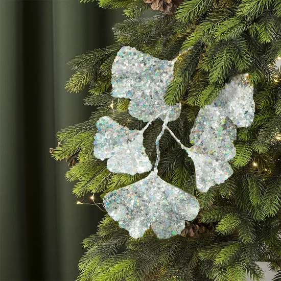 Gałązka świąteczna z liśćmi miłorzębu obsypana srebrnym brokatem - 20 cm - srebrny