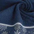 Ręcznik CAROL 02 z żakardową bordiurą ze śnieżynkami - 70 x 140 cm - ciemnoniebieski 5