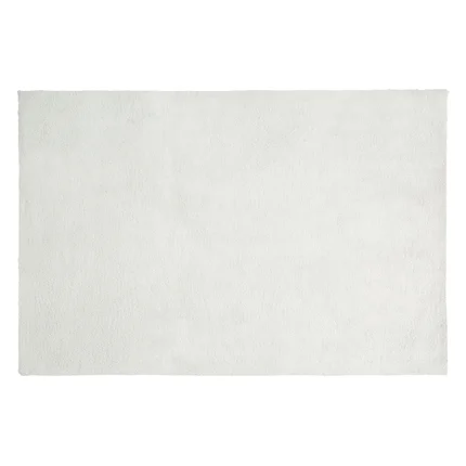 Dywanik dekoracyjny MARCELO o strukturze miękkiego futerka Dywanik dekoracyjny MARCELO o strukturze miękkiego futerka - 50 x 70 cm