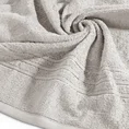 Ręcznik klasyczny z bordiurą podkreśloną delikatnymi paskami - 70 x 140 cm - beżowy 5