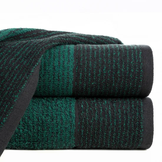 Ręcznik LEON z żakardowym wzorem w paski - 50 x 90 cm - czarny