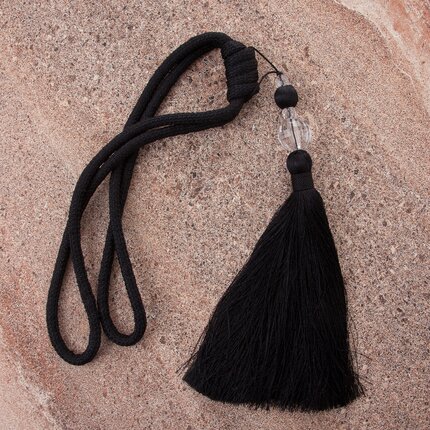 Dekoracyjny sznur do zasłon MEGI upinacz z ozdobnym chwostem i kryształkiem 70 cm czarny