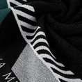 EVA MINGE Ręcznik EVA 7 z puszystej bawełny z bordiurą zdobioną designerskim nadrukiem - 70 x 140 cm - czarny 5