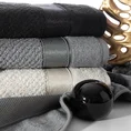 Ręcznik z ozdobną bordiurą z błyszczącą nicią - 50 x 90 cm - czarny 10