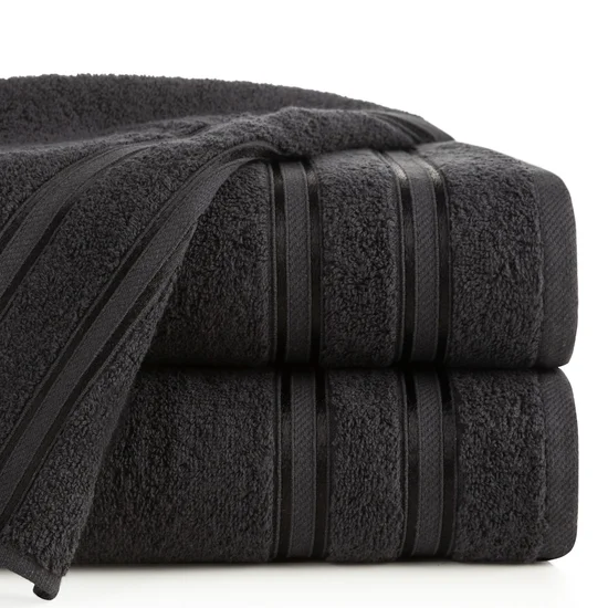 Ręcznik MANOLA z bordiurą podkreśloną żakardowymi paseczkami - 50 x 90 cm - czarny