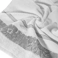 EUROFIRANY CLASSIC Ręcznik SYLWIA 1 z żakardową bordiurą tkaną w ornamentowy wzór - 70 x 140 cm - biały 5