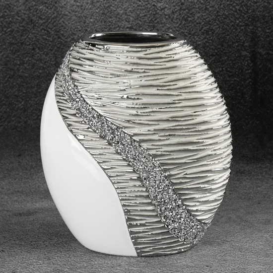 Wazon ceramiczny ADONA zdobiony wytłaczanym wzorem oraz lśniącymi kryształkami - 18 x 10 x 20 cm - biały