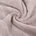 Ręcznik NASTIA z żakardową bordiurą w pasy w stylu eko - 70 x 140 cm - pudrowy róż 5