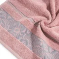 EUROFIRANY CLASSIC Ręcznik SYLWIA 1 z żakardową bordiurą tkaną w ornamentowy wzór - 70 x 140 cm - pudrowy róż 5