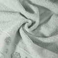 Ręcznik z bordiurą zdobioną aplikacją z trójwymiarowymi haftowanymi kwiatuszkami - 70 x 140 cm - srebrny 5