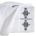 Ręcznik z bordiurą zdobioną ornamentowym haftem - 70 x 140 cm - biały 1