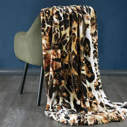 EWA MINGE Koc z designerskim wzorem i efektem 3D EWA MINGE Koc z designerskim wzorem i efektem 3D - 150 x 200 cm