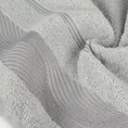 EUROFIRANY CLASSIC Ręcznik SYLWIA 2 z żakardową bordiurą z falującym wzorem - 70 x 140 cm - srebrny 5